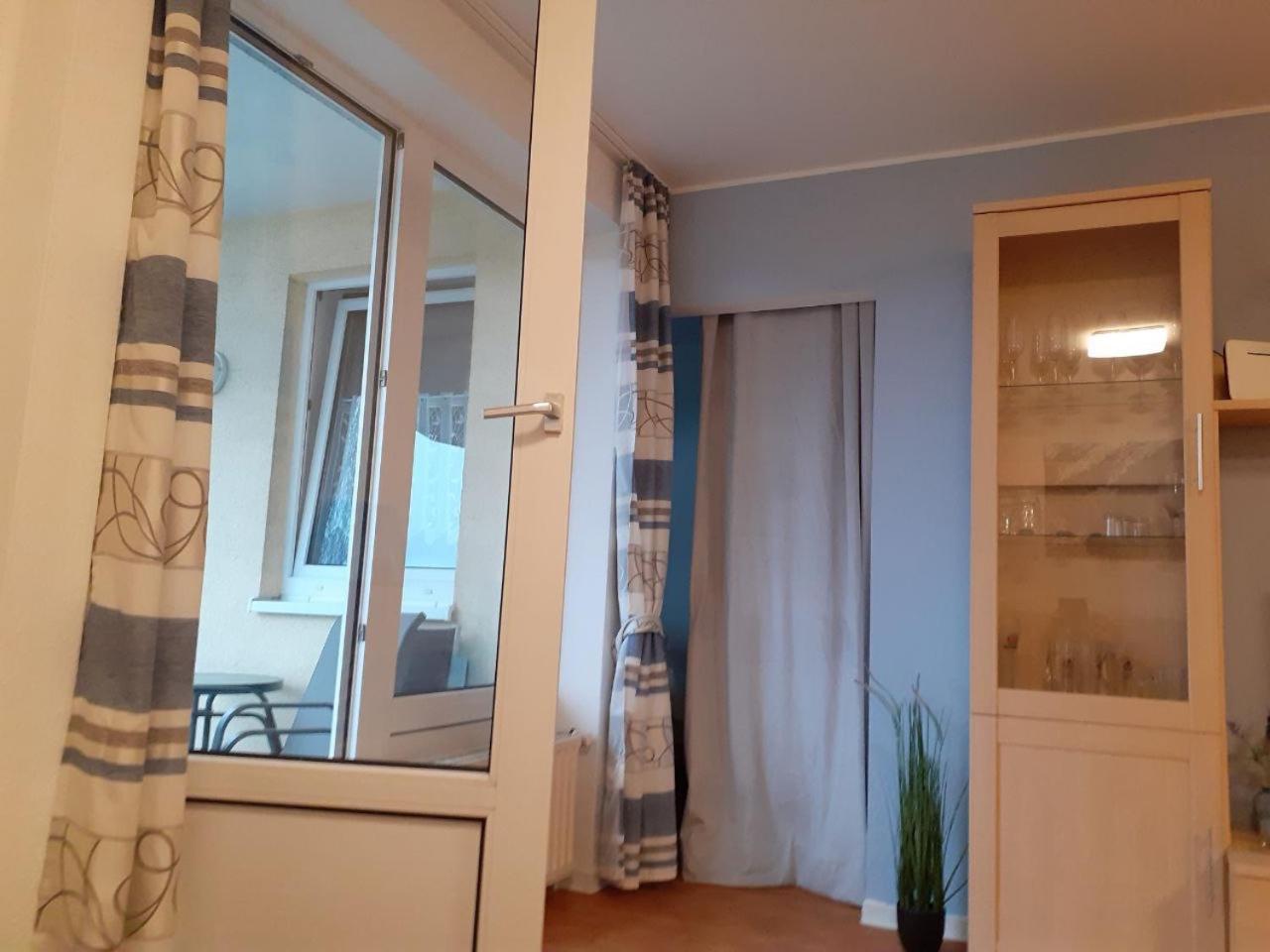 Aquamarin - Charmantes Appartement Mit Balkon Ρόστοκ Εξωτερικό φωτογραφία